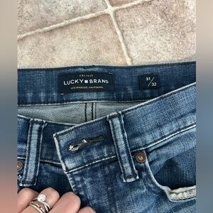 Mens 31/32L lucky 121 slim jeans